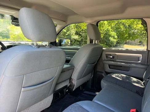 Used 2018 RAM 1500 Big Horn AWD/4WD image 15