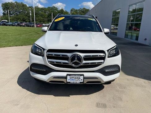 Used 2023 Mercedes-Benz GLS 450 4MATIC image 3