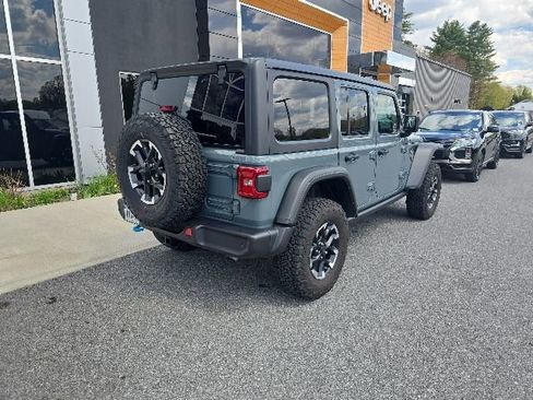 Used 2025 Jeep Wrangler Unlimited Rubicon 4xe w/ Safety Group AWD/4WD image 6