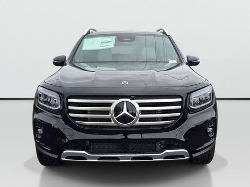 New 2026 Mercedes-Benz GLB 250 4MATIC image 9
