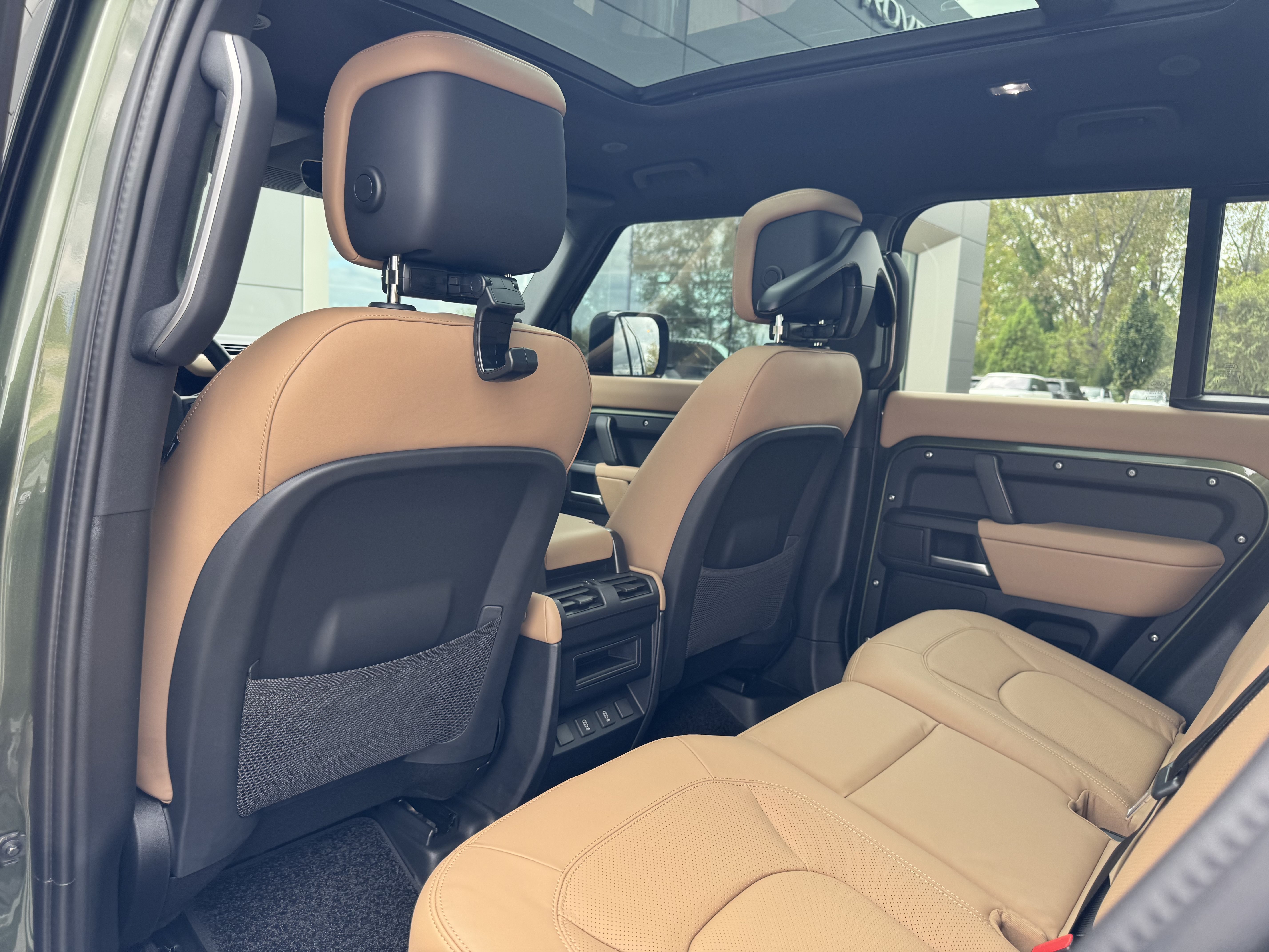 New 2026 Land Rover Defender 110 S AWD/4WD image 26