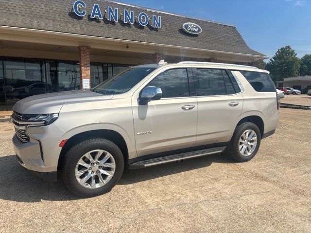 Used 2021 Chevrolet Tahoe Premier RWD image 1