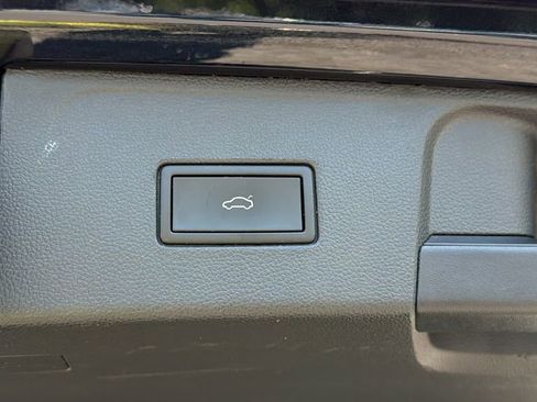 Certified 2022 Volkswagen Atlas SE AWD/4WD image 15