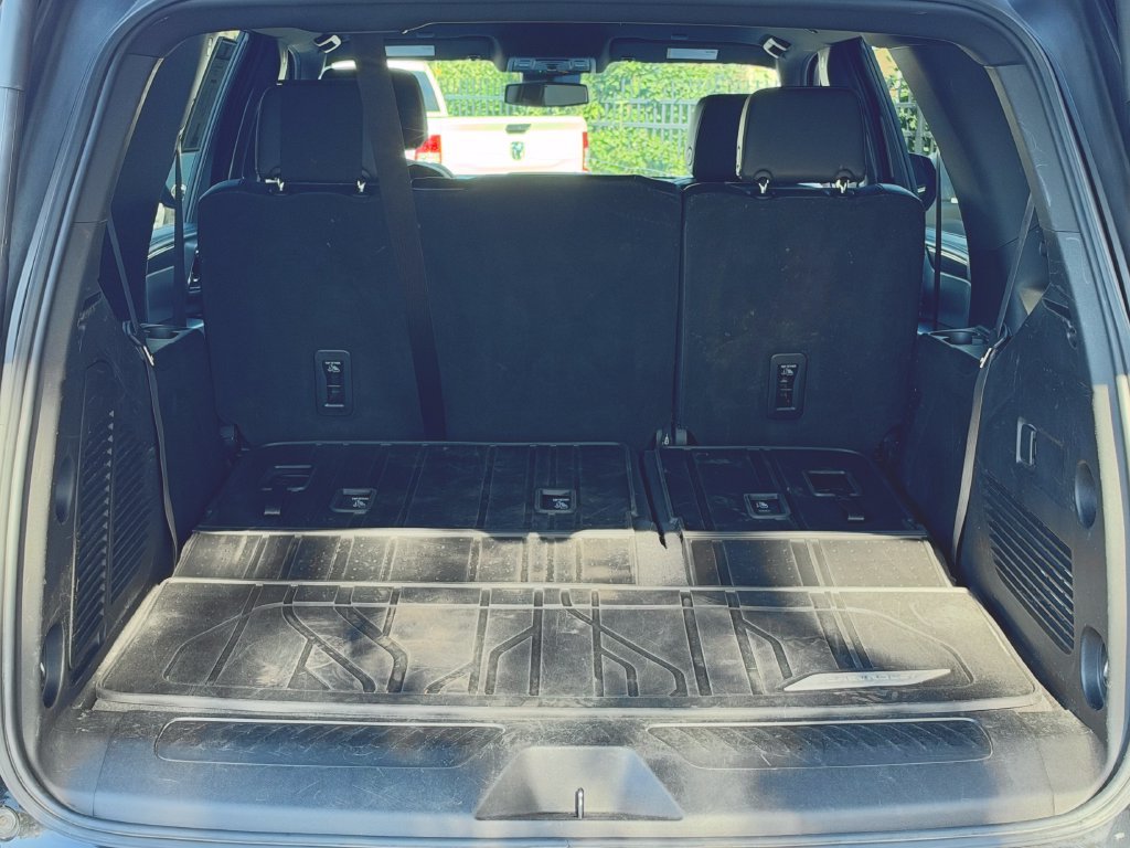 Used 2023 Chevrolet Tahoe LT AWD/4WD image 19