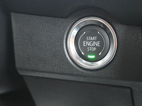 New 2026 Chevrolet Traverse LT w/ Driver Confidence Package FWD image 18