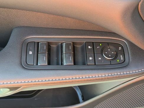 Used 2023 Lexus RX 350 F Sport w/ Accessory Package (Z1) AWD/4WD image 15