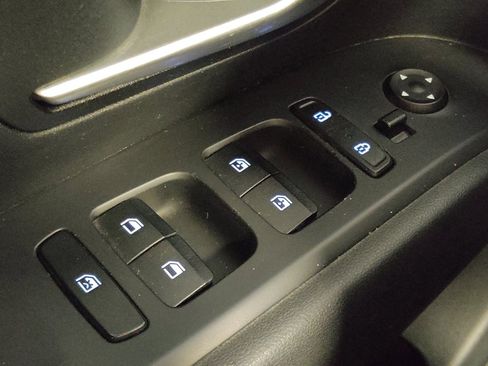 Used 2022 Hyundai Santa Cruz SEL FWD image 27