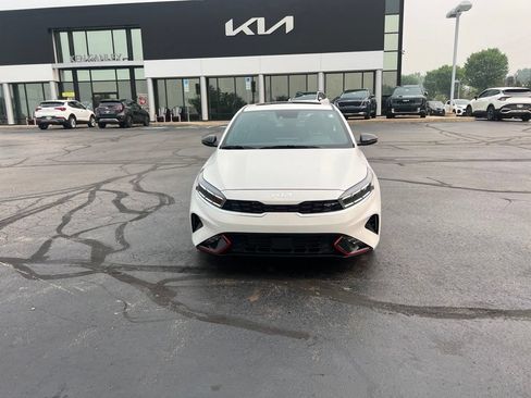 Used 2023 Kia Forte GT w/ GT2 Package FWD image 2