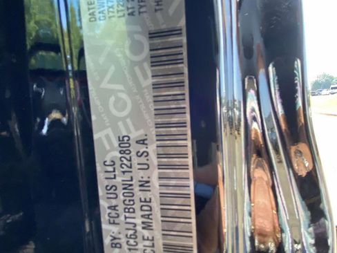 Certified 2022 Jeep Gladiator Rubicon w/ LED Lighting Group image 13