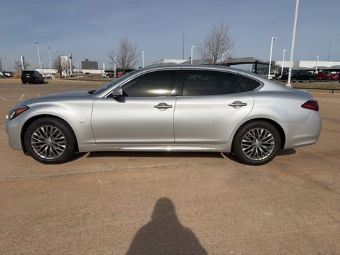 Used 2015 INFINITI Q70 L 3.7 image 2