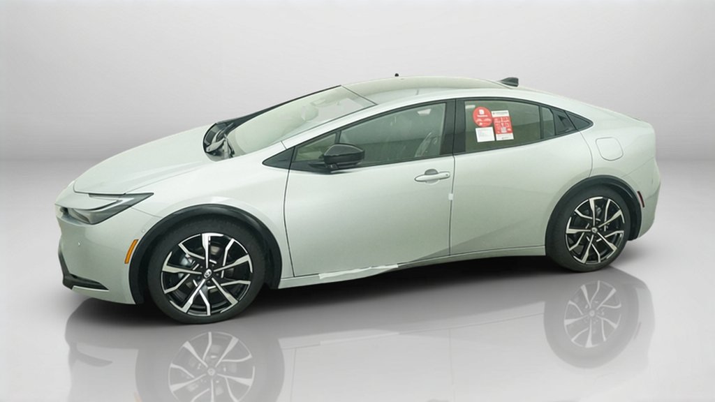 New 2027 Toyota Prius Plug-In Hybrid w/ Limited Premium Package FWD image 30