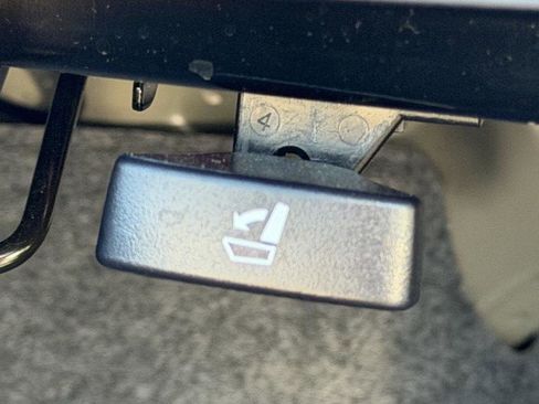 Used 2017 Honda Accord EX-L image 32