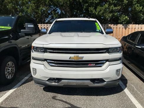 Used 2018 Chevrolet Silverado 1500 LTZ Z71 w/ LTZ Plus Package AWD/4WD image 2