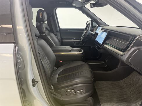 Used 2023 Rivian R1T Adventure AWD/4WD image 23