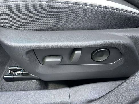 New 2026 Buick Envision Sport Touring image 24