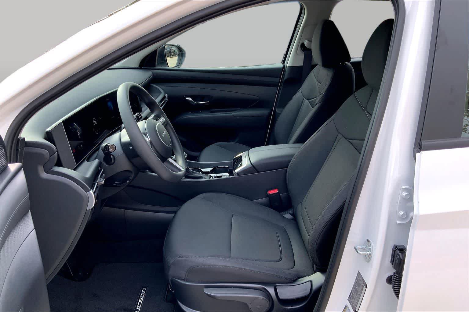 New 2026 Hyundai Tucson SE FWD image 7
