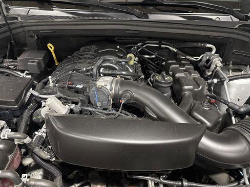 Used 2024 Dodge Durango SXT w/ SXT Blacktop Group image 31