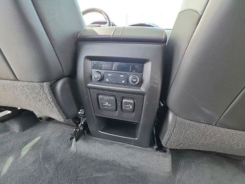 Used 2021 Chevrolet Traverse Premier w/ Redline Edition AWD/4WD image 30