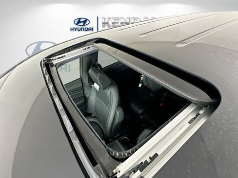 Used 2025 Honda Odyssey Sport-L image 12