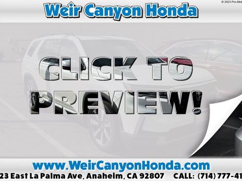Used 2024 Honda Pilot Touring image 1