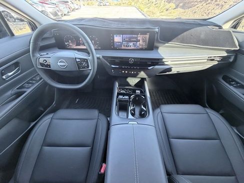 Certified 2025 Nissan Murano SV image 28