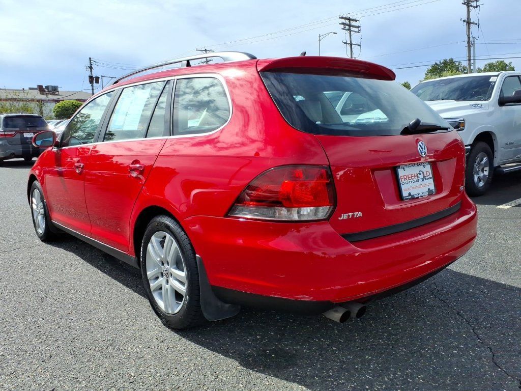 Used 2013 Volkswagen Jetta TDI FWD image 18