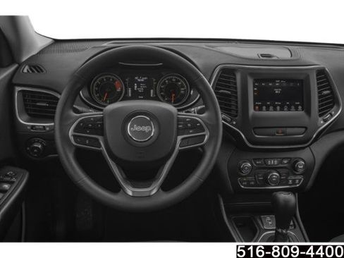 Used 2019 Jeep Cherokee Limited AWD/4WD image 11