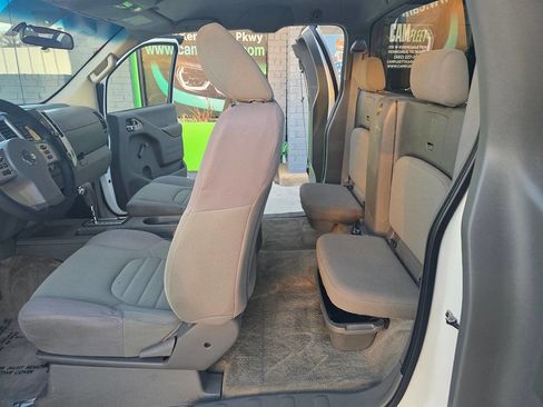 Used 2017 Nissan Frontier S image 18