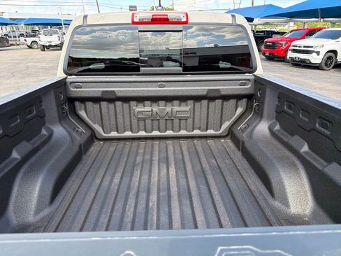 New 2026 GMC Canyon AT4X AWD/4WD image 8