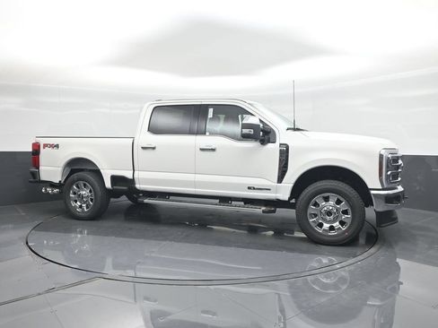 New 2026 Ford F250 Lariat w/ Chrome Package AWD/4WD image 11