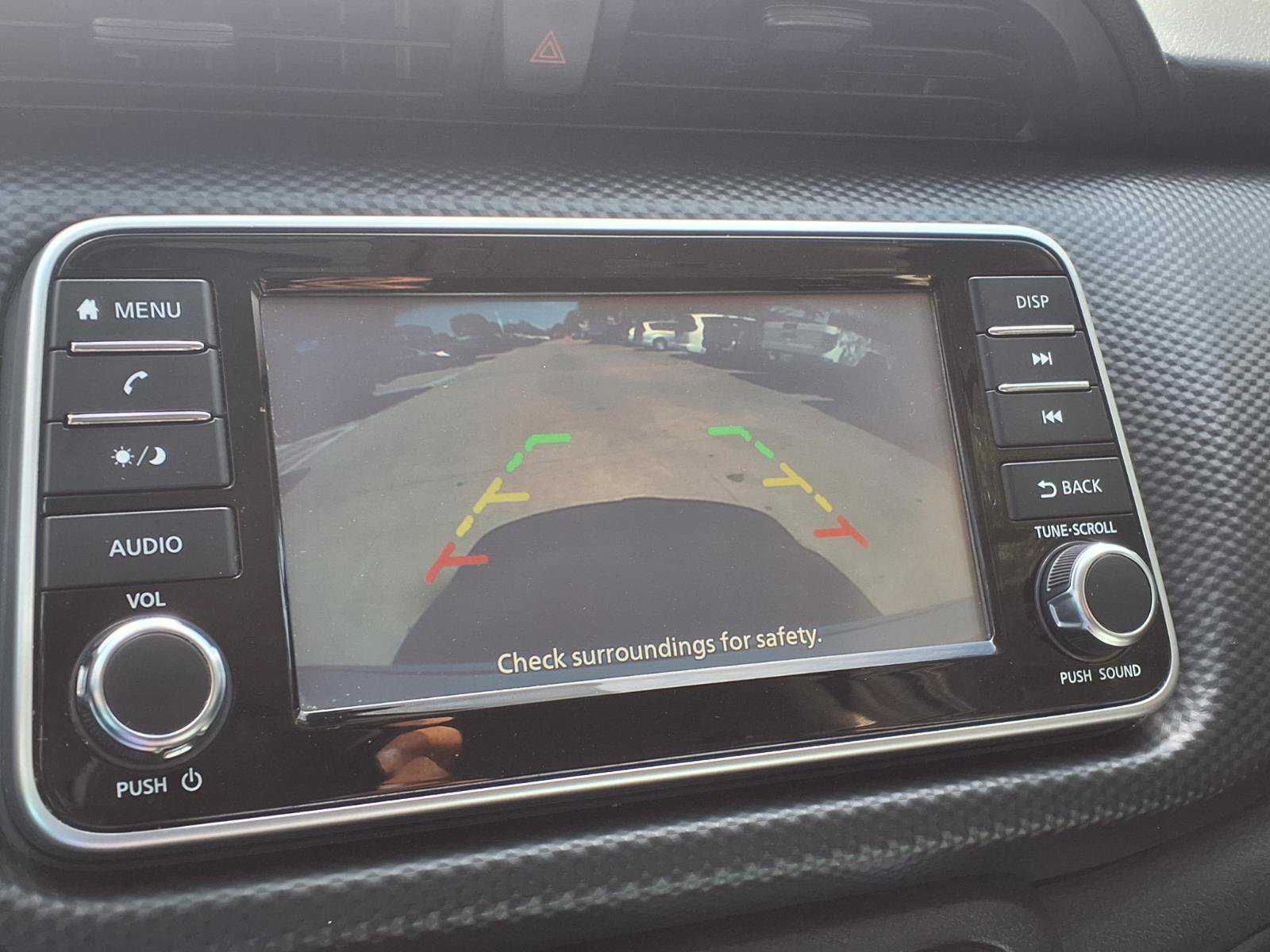 Used 2021 Nissan Kicks S FWD image 17