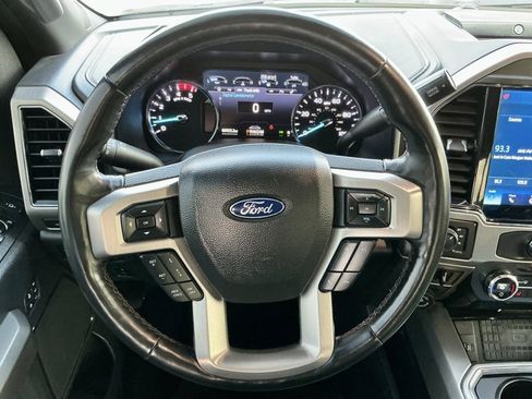 Used 2022 Ford F250 Platinum w/ FX4 Off-Road Package image 35