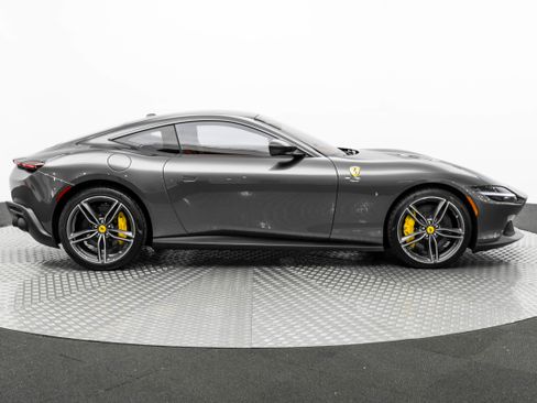 Certified 2024 Ferrari Roma image 9