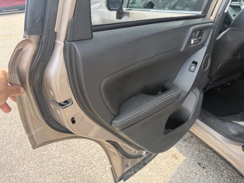 Used 2014 Subaru Forester 2.5i Touring AWD/4WD image 20