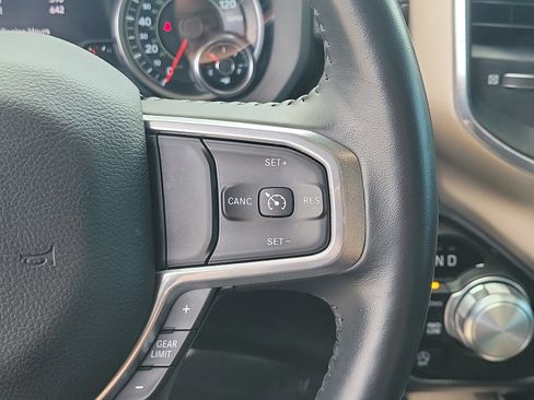 Used 2022 RAM 1500 Laramie AWD/4WD image 24