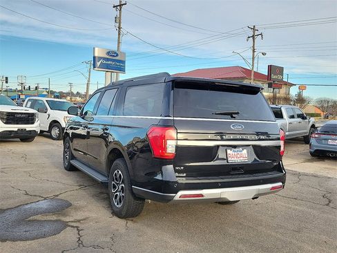 Used 2024 Ford Expedition Max XLT image 4