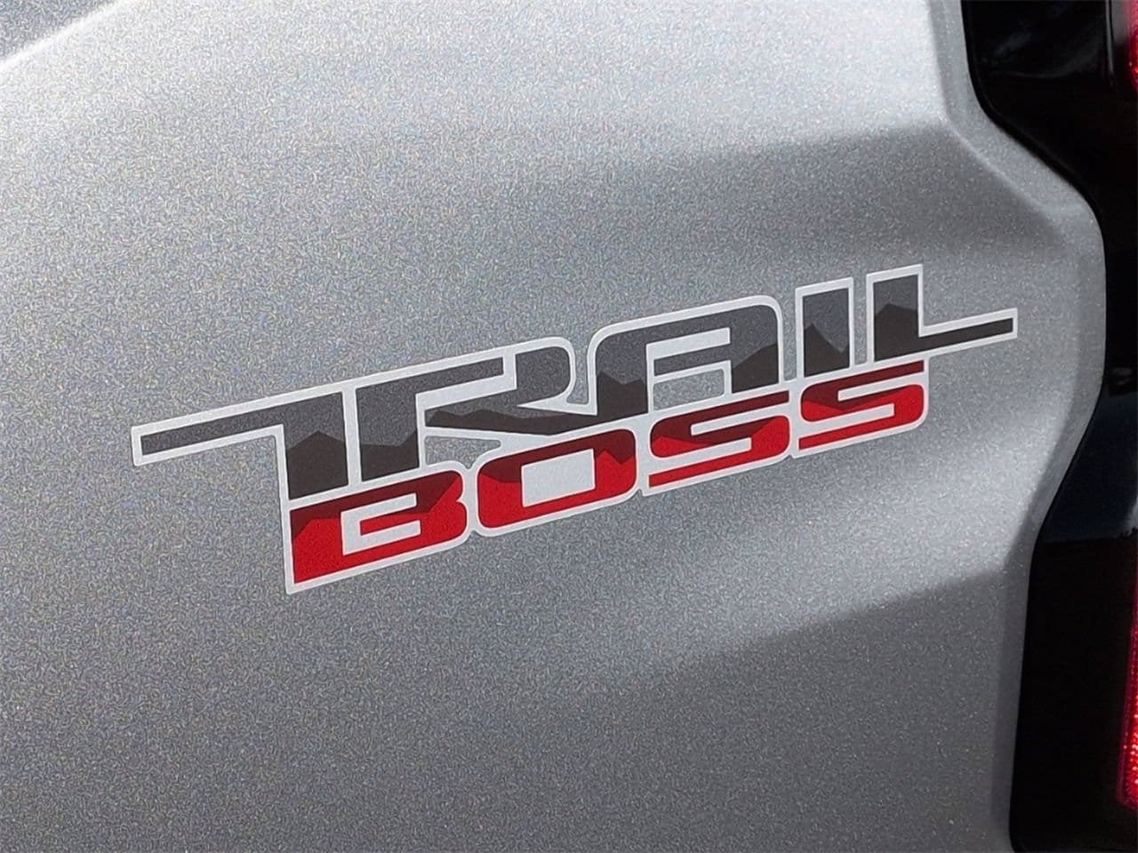 New 2026 Chevrolet Colorado Trail Boss AWD/4WD image 7