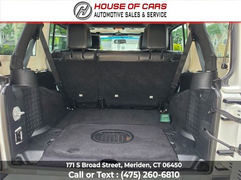 Used 2016 Jeep Wrangler Unlimited Sahara w/ Dual Top Group AWD/4WD image 43