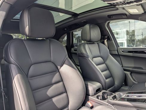 New 2025 Porsche Macan S image 26