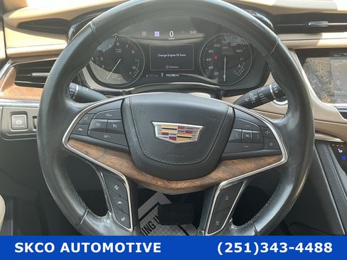 Used 2021 Cadillac XT5 Premium Luxury w/ Platinum Package AWD/4WD image 10