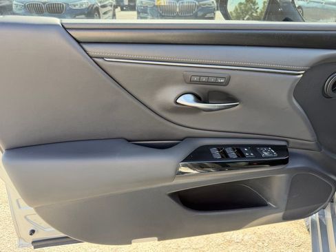 Used 2022 Lexus ES 350 w/ Premium Package image 13