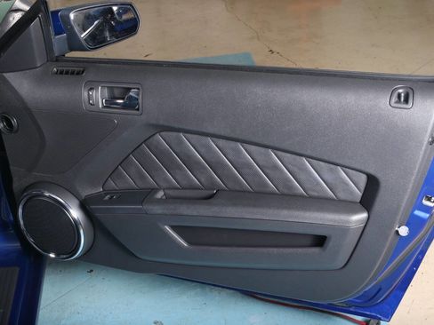 Used 2014 Ford Mustang GT Premium w/ Accessory Package 5 image 41