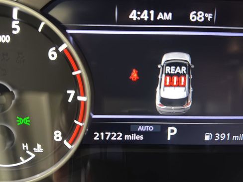 Used 2023 Nissan Rogue SV image 13