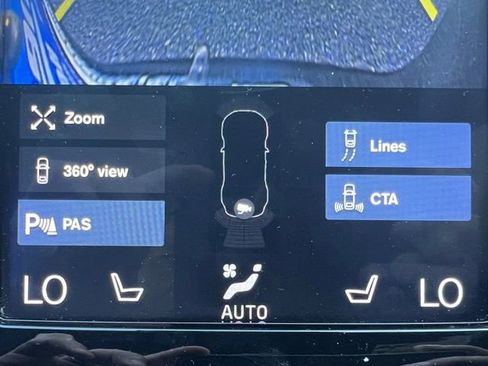 Used 2018 Volvo XC90 T6 Momentum w/ Convenience Package AWD/4WD image 14