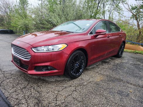 Used 2016 Ford Fusion SE w/ Equipment Group 202A image 1