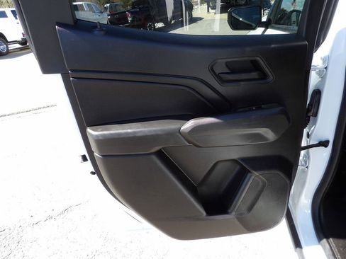Used 2023 Chevrolet Colorado W/T image 27