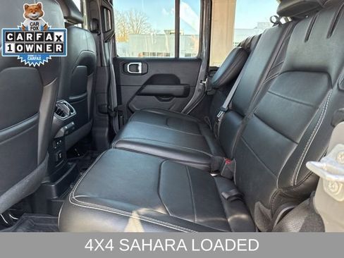 Used 2022 Jeep Wrangler Unlimited Sahara w/ Cold Weather Group image 25