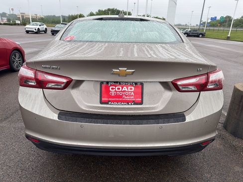 Used 2024 Chevrolet Malibu LT FWD image 3