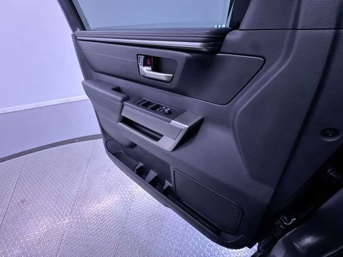 Used 2025 Toyota Tundra SR5 AWD/4WD image 30