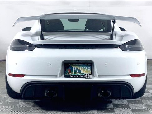 Certified 2022 Porsche 718 Cayman GT4 RWD image 10